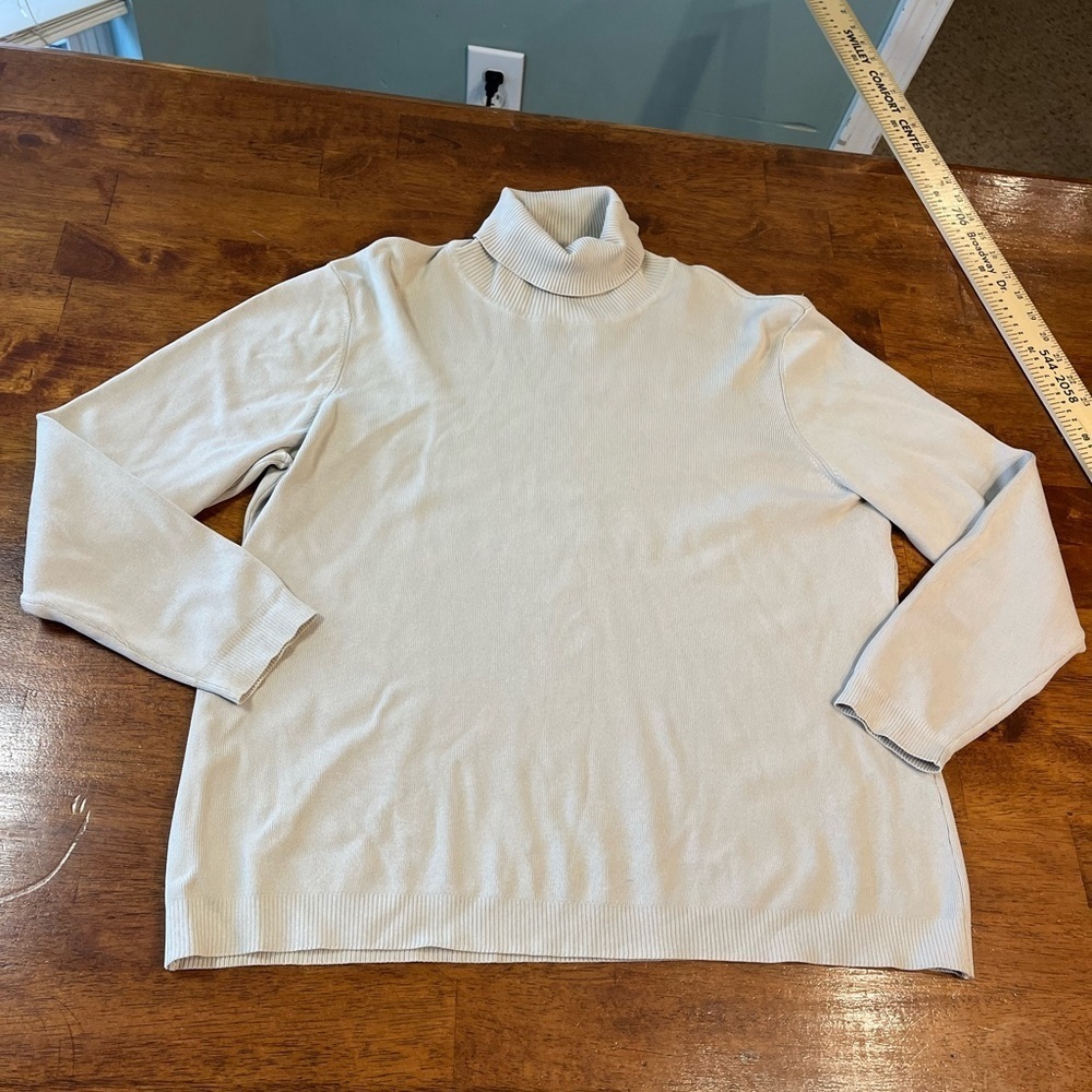 Chicos tan turtleneck sweater size 3 or XL silk blend